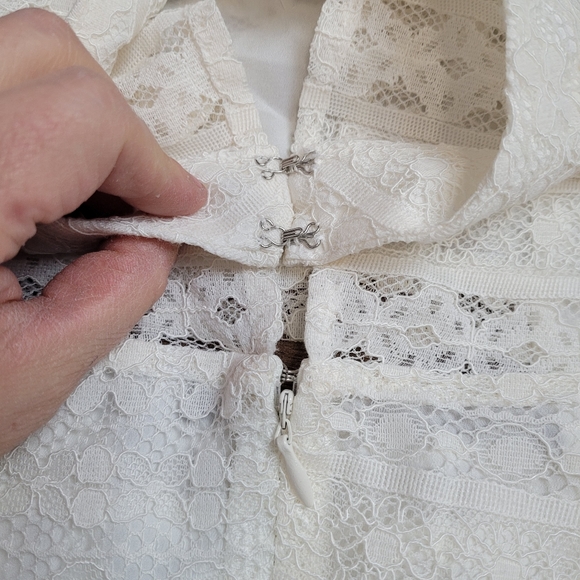 BCBGeneration sheer Lace Long Sleeve cutouts cream mini dress lined flare 0 - Picture 9 of 16